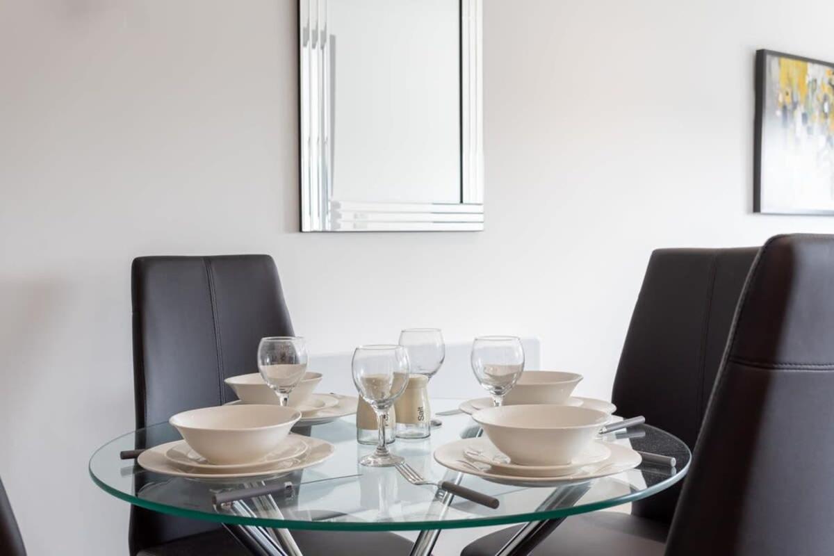 Charming 1 Bedroom Apartment In Leeds Лідс Екстер'єр фото